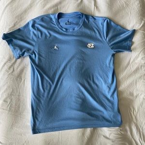 Men’s Large Dri-Fit Jordan x UNC T-shirt